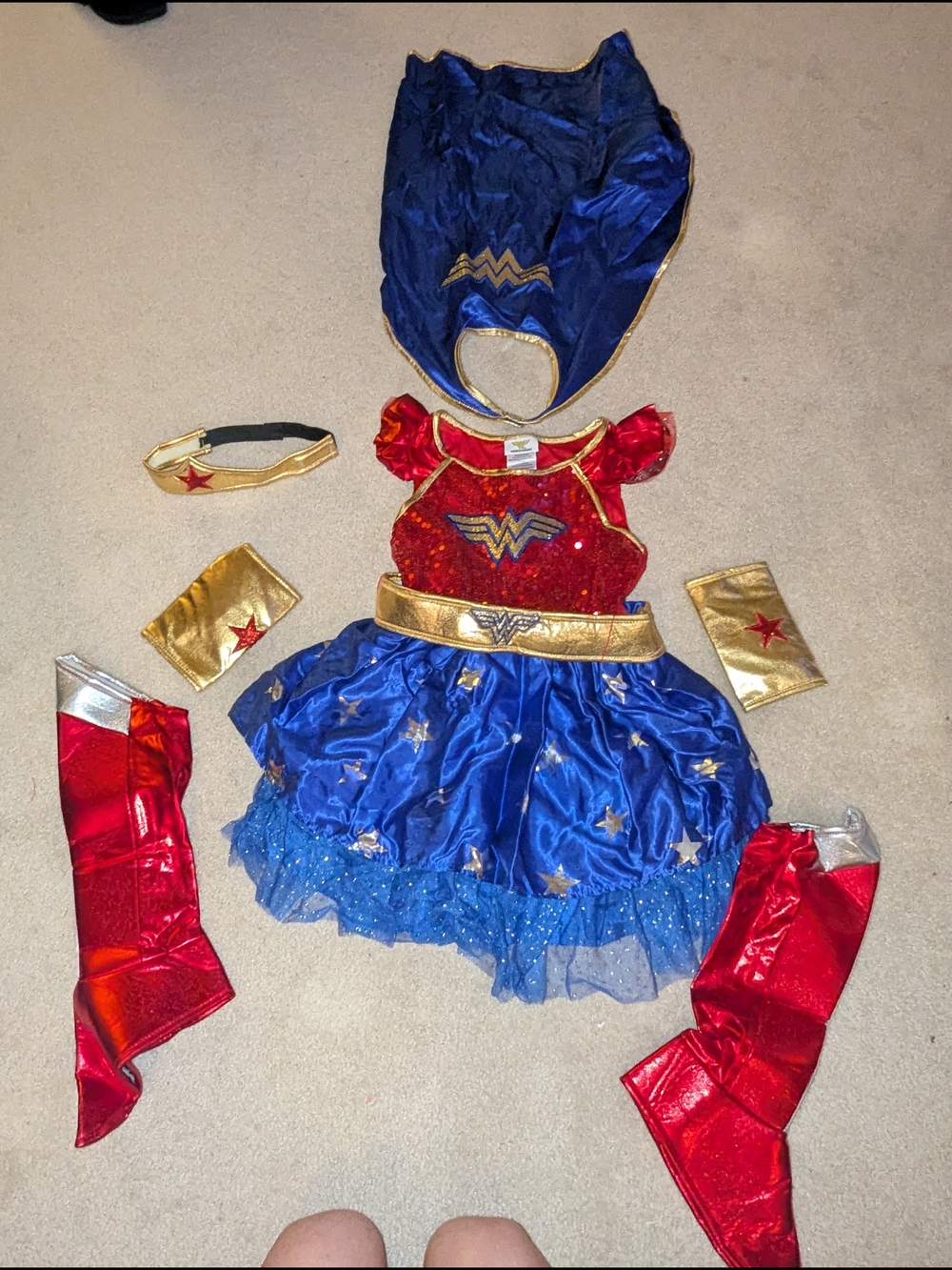 Nwot Wonder Woman Girls' Red & Blue Superhero Costume Set Sz Medium